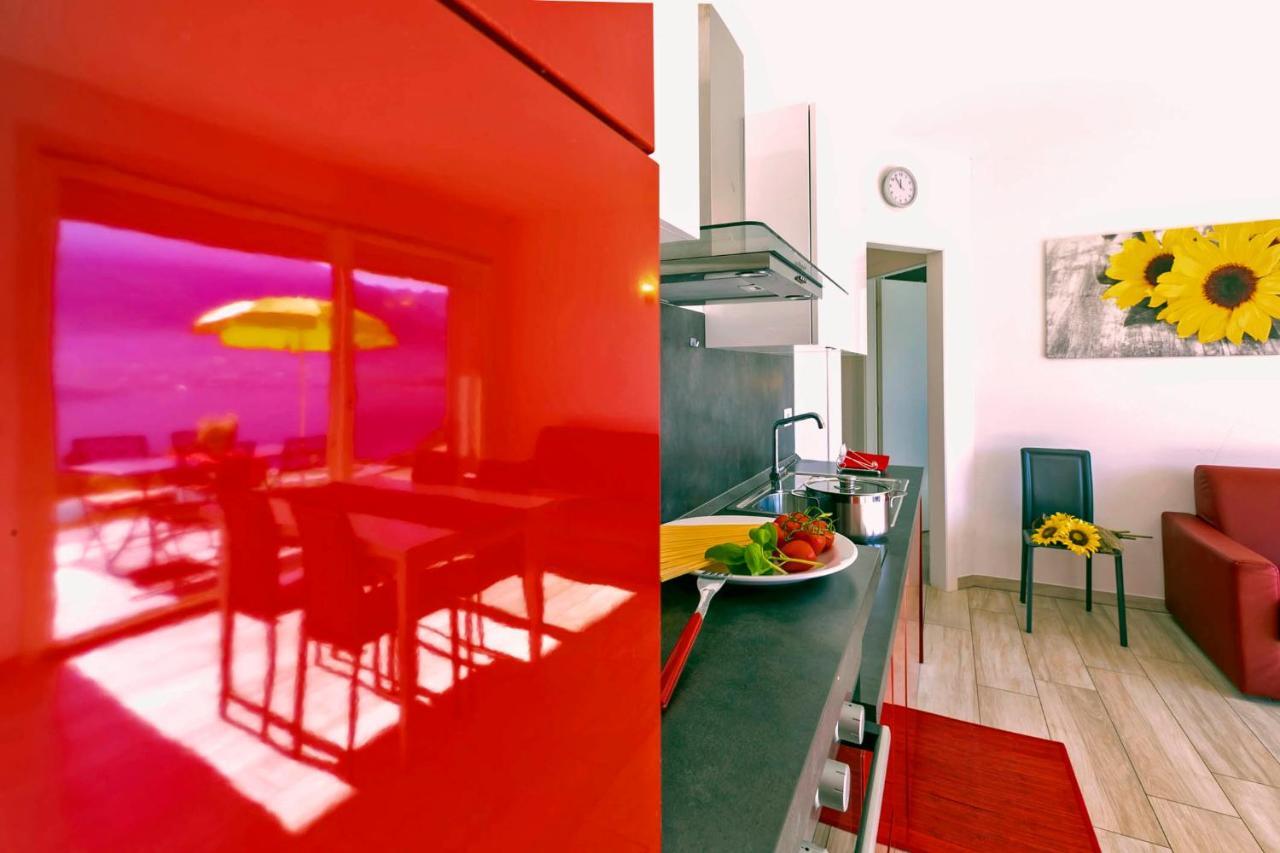 La Collinetta Apartments Веркана Экстерьер фото