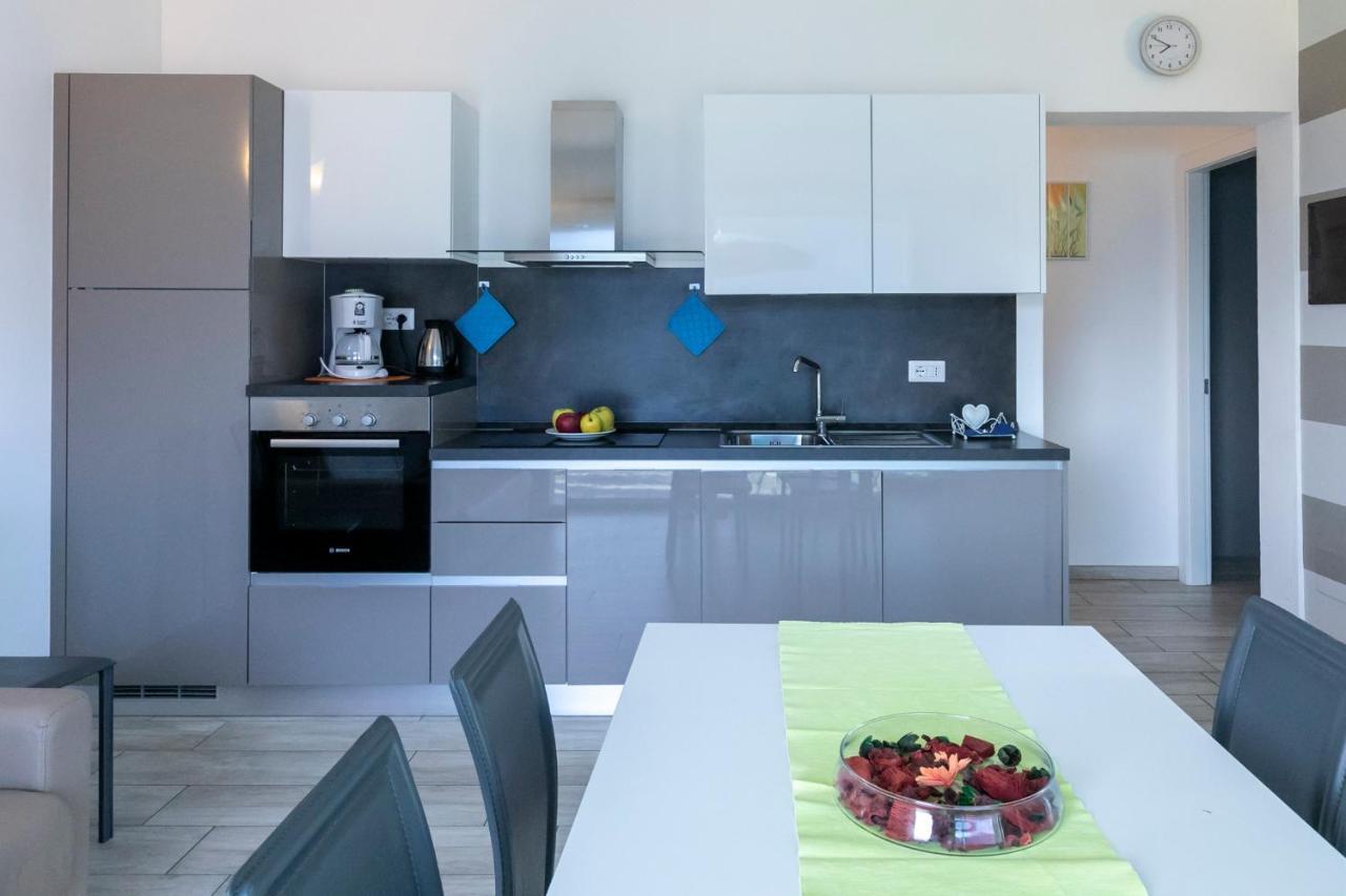 La Collinetta Apartments Веркана Экстерьер фото